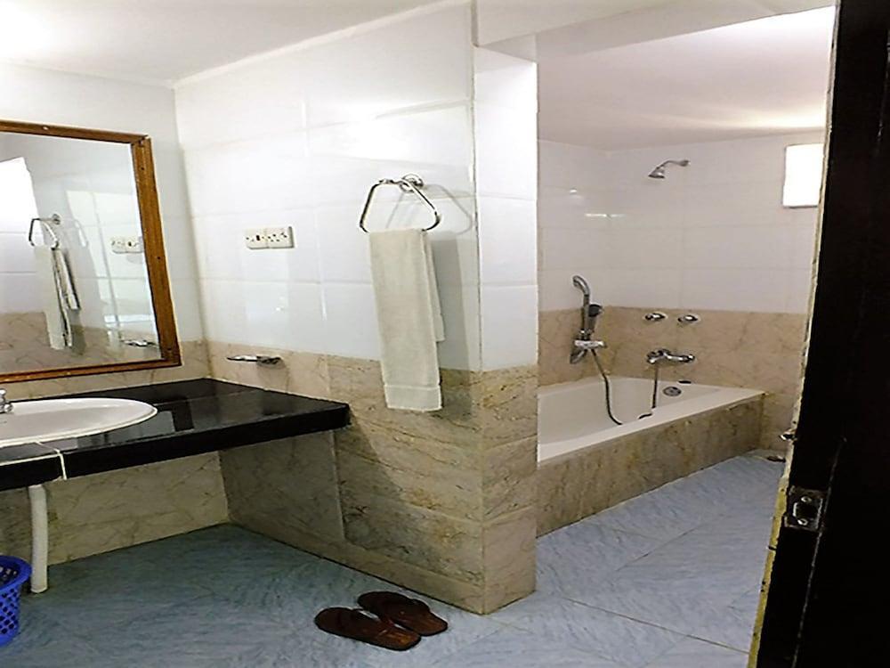 Uni Resort كوكس بازار المظهر الخارجي الصورة